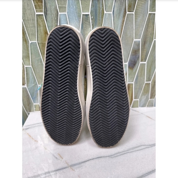 Golden Goose Sneakers- 38 - Picture 3 of 6